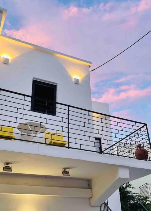 Sol Living Villa Тинос Екстериор снимка